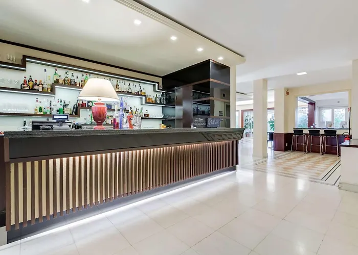 Western Villa MariaAlbergo